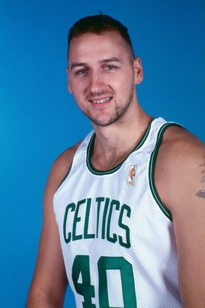 Dans les années 90, il fut l'ailier fort des Celtics, le yougoslave puis croate ?