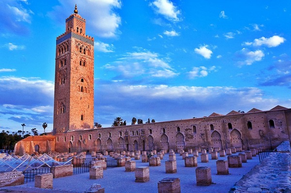 Où peut-on voir la Koutoubia de Marrakech ?