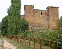 Quelle grande famille a fondé le château d’Espas au 13e siècle ?