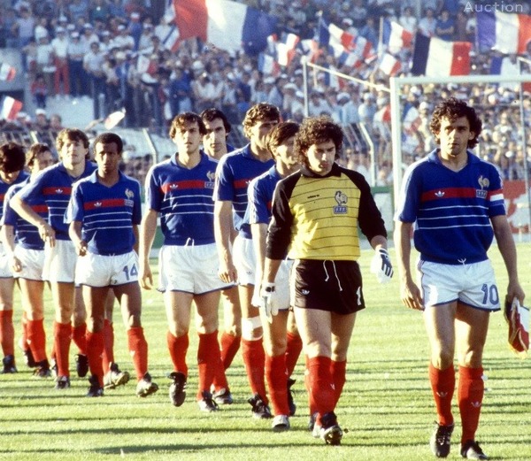 Le 23 juin 1984 à Marseille, à qui les Bleus sont-ils opposés en demi-finale de cet Euro ?