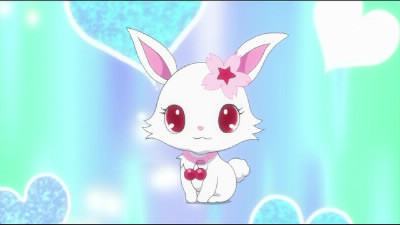 Dans Jewelpet Comment s'appelle le lapin d'Akari ?