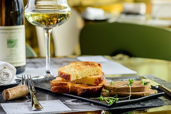 De manière générale, le foie gras se déguste avec :