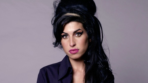 En quelle année Amy Winehouse nous a-t-elle quitté ?