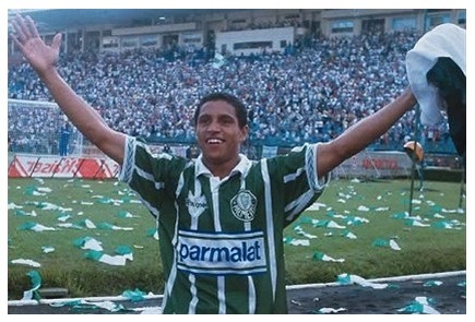 Pour quel club européen a-t-il quitté Palmeiras en 1995 ?
