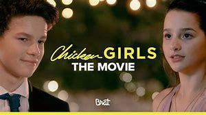 Who Did Annie/Rhyme Kiss at the end of the chicken girls Movie ?