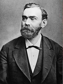 Dans quelle ville est né Alfred Nobel ?
