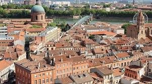 Quel est le surnom de Toulouse ?