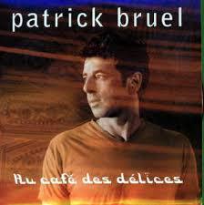 Dans la chanson ''Au cafe des delices'' de Patrick Bruel, retrouvons 3 mots manquants. Le baiser _  _  _ à port El Kantaoui