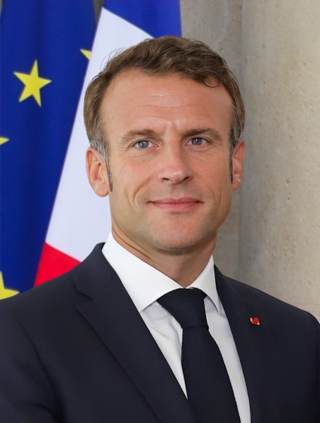 Emmanuel Macron est né le 21 décembre 1977. Mais quel est son signe astrologique ?
