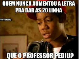 "Já te avisei um bilhão de vezes para guardar os livros!"
