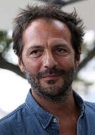 Acteur, il est Franck Ruiz dans "Plus Belle La Vie" il a aussi joué dans "Julie Lescaut".
