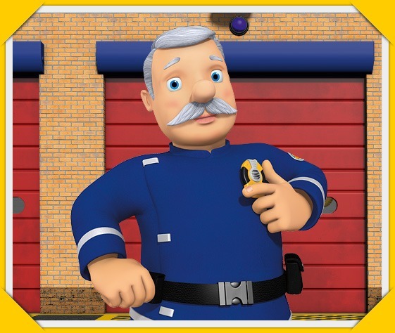 Quel est le prénom du Commandant Steele ?