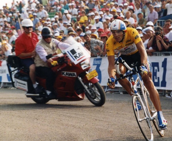 Miguel Indurain a remporté le Tour de France en...