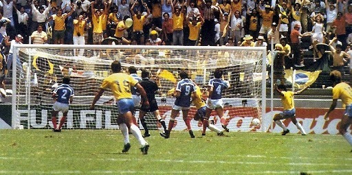 Quel joueur ouvre le score face à l'équipe de France en quarts de finale du Mondial 86 ?