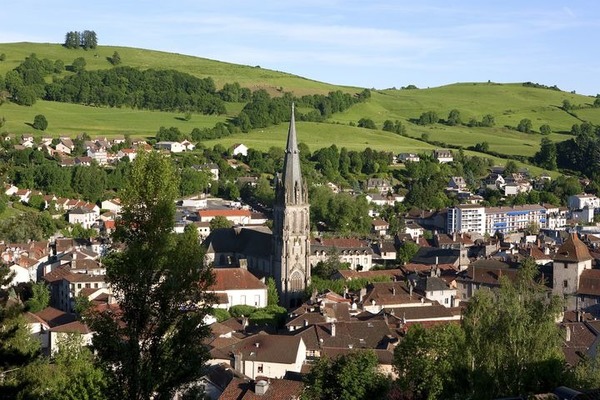 Laquelle de ces villes n’appartient pas à la région Limousin ?