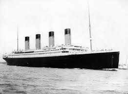 Pourquoi la date du départ du voyage inaugural du Titanic a-t-elle été repoussée au 10 avril 1912 ?