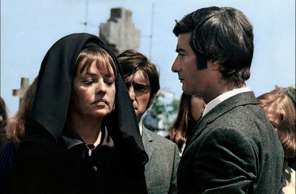 Un film avec Jeanne Moreau, Michel Bouquet et Jean‐Claude Brialy : La mariée était en ?