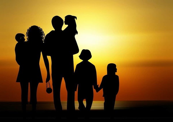 La famille est importante pour fournir de l'amour, de l'attention et permettre de s'épanouir.