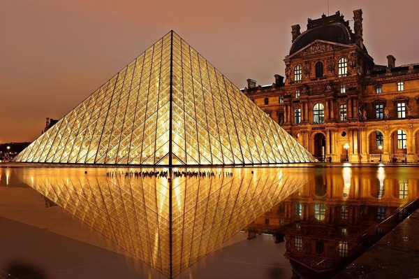 ¿En qué museo parisino, antiguo palacio real, se expone la Gioconda de Leonardo da Vinci ?
