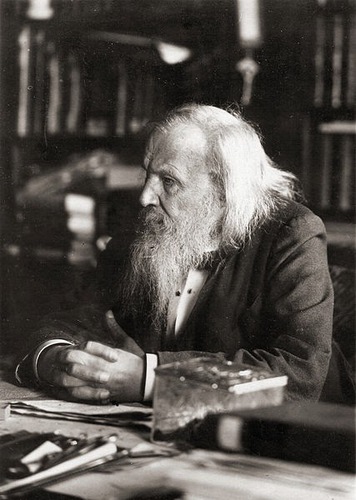 Quel est le premier élément de la " Table de Mendeleïev " ?