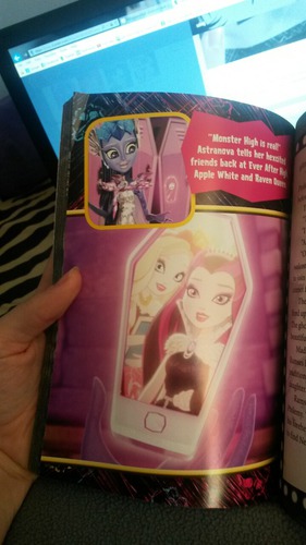 Est-ce vrai qu'il y aurait une relation entre Monster High et Ever After High ?