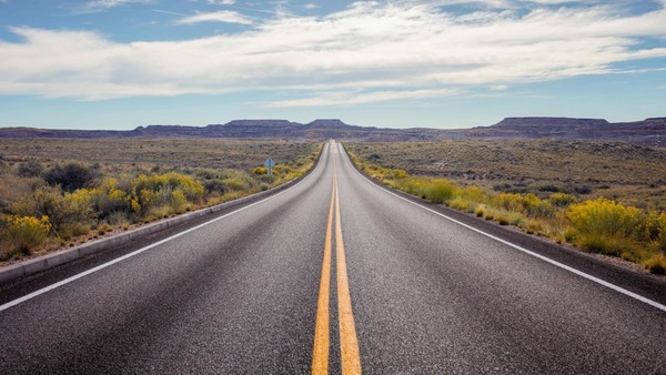 Quelle est le numéro célèbre de cette route qui traverse 8 états ?