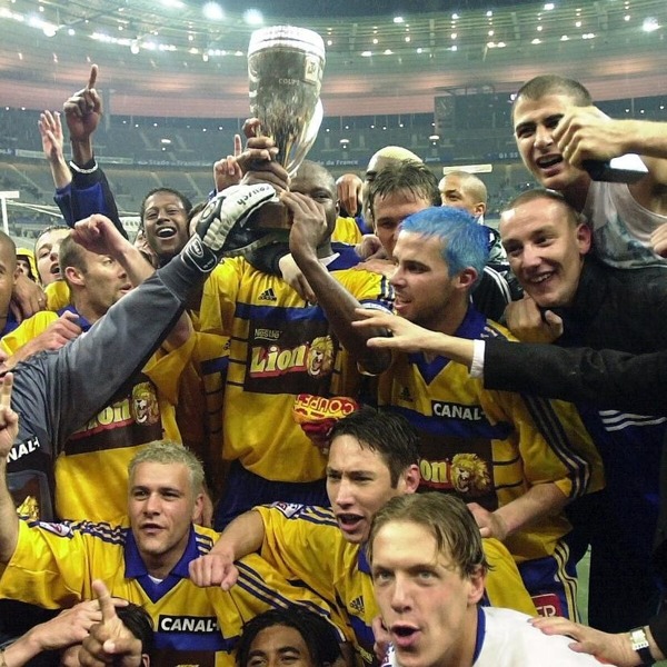 Lors de la finale de 2000, le FC Gueugnon crée la sensation en s'imposant 2-0 contre......