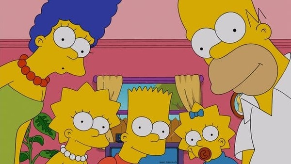 Elle est la plus jeune des enfants Simpson.