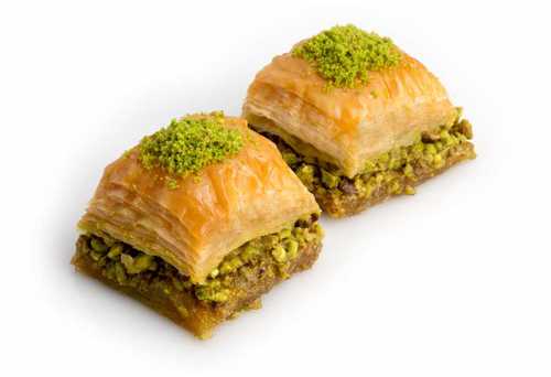 Quel bon dessert arabe, feuilleté et aux éclats de pistache ; bref, qu’est-ce ?