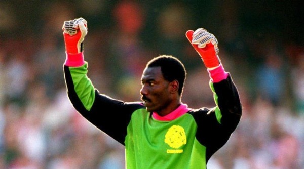 Ce gardien de but camerounais a été élu meilleur joueur africain en 79 et 82, il s'agit de :