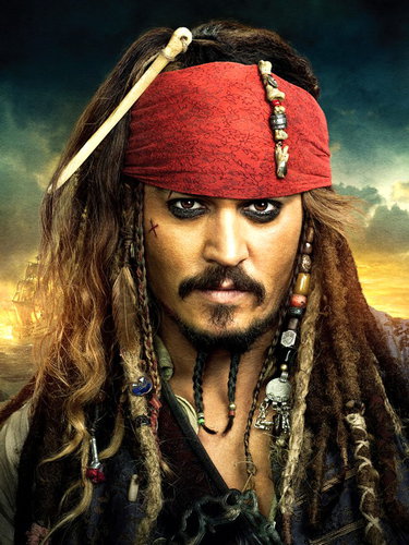 Qui est l'acteur qui incarne le personnage Jack Sparrow dans " Pirates des Caraïbes " ?