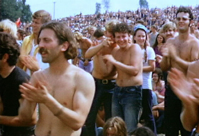 C'était un  festival de musique et un rassemblement emblématique de la culture hippie des années 1960: