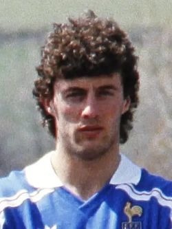 Le 26 mars 1986, contre quelle équipe Philippe inscrit-il son premier et unique but en Bleu ?