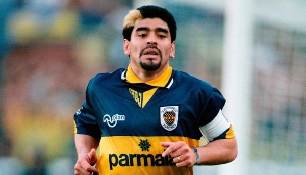 En 1995 il fait un retour à Boca Juniors qui sera son dernier club professionnel.
