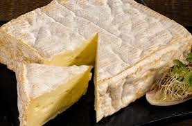 De quelle région française provient le fromage Pont-l'évêque ?