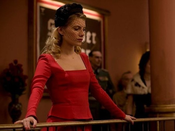 Quelle actrice française joue le rôle de Shosanna Dreyfus dans le film « Inglourious Basterds » de Quentin Tarantino ?