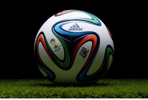 Quel était le nom du ballon utilisé lors de la coupe du monde de soccer 2014 ?