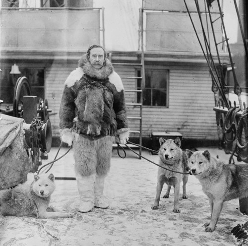 Quel Américain a atteint en premier le Pôle Nord au 20e siècle ?