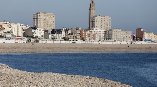 Quel célèbre architecte a été chargé de la reconstruction du Havre après la Seconde Guerre mondiale ?