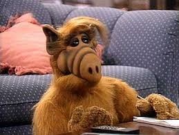 Qui fait la voix française d'Alf ?