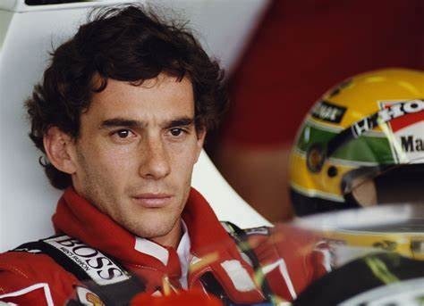 En quelle année Ayrton Senna s'est-il tué sur le circuit d'Imola ?