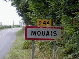 Où se trouve la commune de Mouais ?
