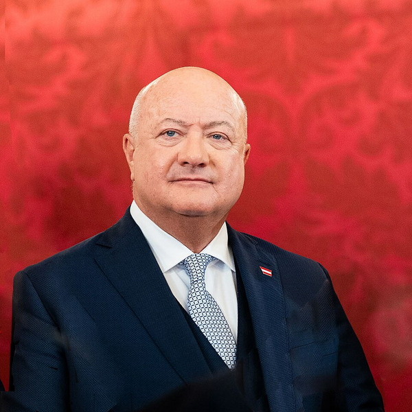 Le 3 mars, de quel pays Christian Stocker devient-il Chancelier Fédéral ?