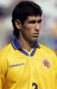 Assassiné en 1994 suite à un but contre son camp lors du Mondial, il s'agit du colombien .....