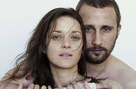 Dans ce film français, Marion Cotillard perd l'usage de ses jambes et rencontre Matthias Schoenaerts avec qui une idylle va commencer.
