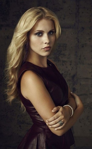 Qui est Rebekah ?