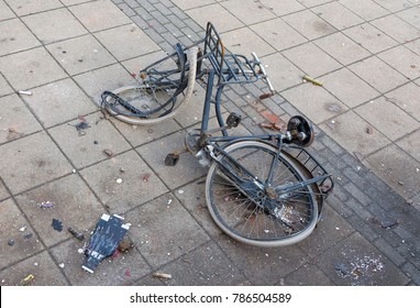 ... vélo s'est cassé.