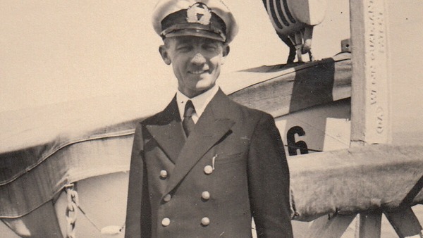 Gustav Schröder est connu pour avoir commandé en 1939....