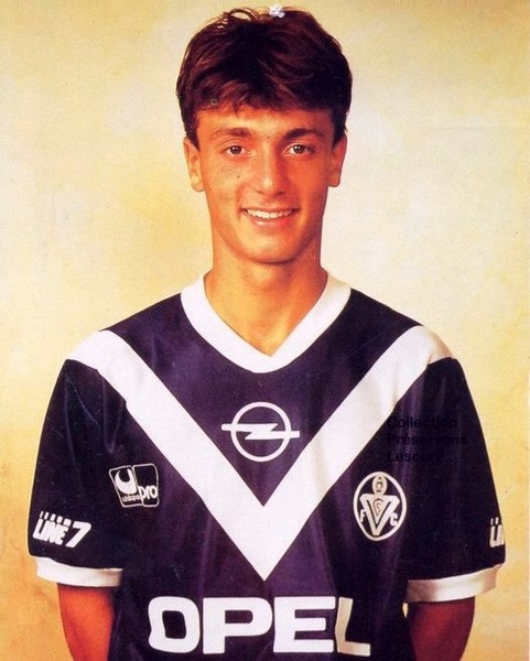 En 1992, il remporte son premier trophée avec les Girondins. Lequel ?