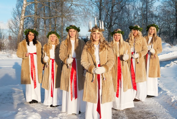 En Suède, le 13 décembre, on fête plus particulièrement :